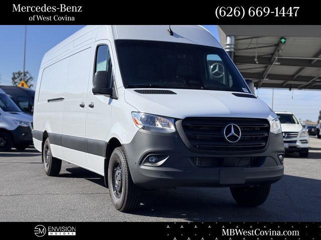 2025 Mercedes-Benz Sprinter Cargo