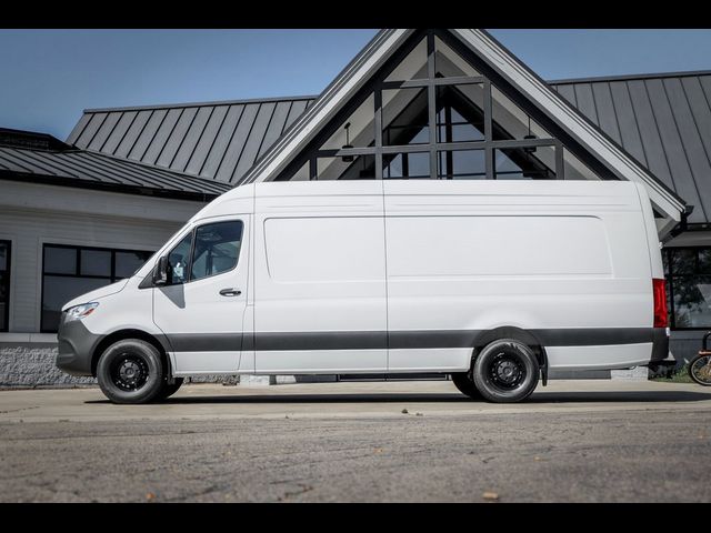 2025 Mercedes-Benz Sprinter Cargo