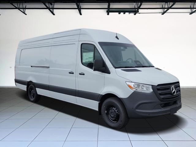 2025 Mercedes-Benz Sprinter Cargo