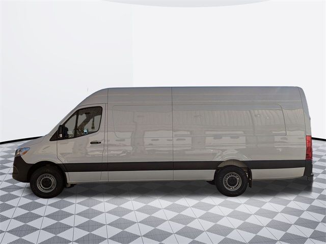 2025 Mercedes-Benz Sprinter Cargo