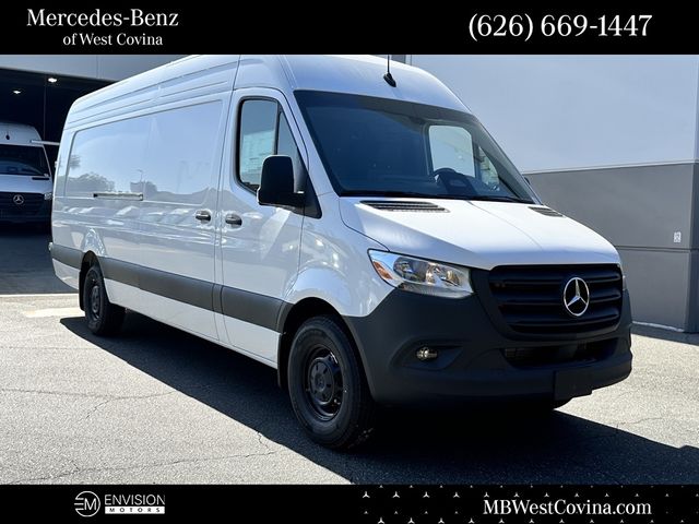 2025 Mercedes-Benz Sprinter Cargo