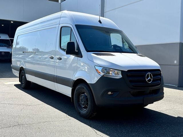 2025 Mercedes-Benz Sprinter Cargo