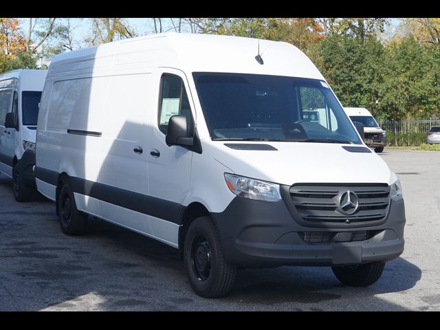 2025 Mercedes-Benz Sprinter Cargo