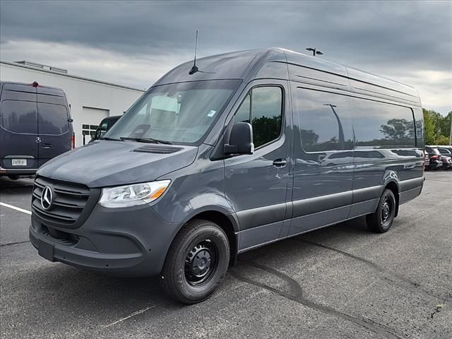 2025 Mercedes-Benz Sprinter Cargo