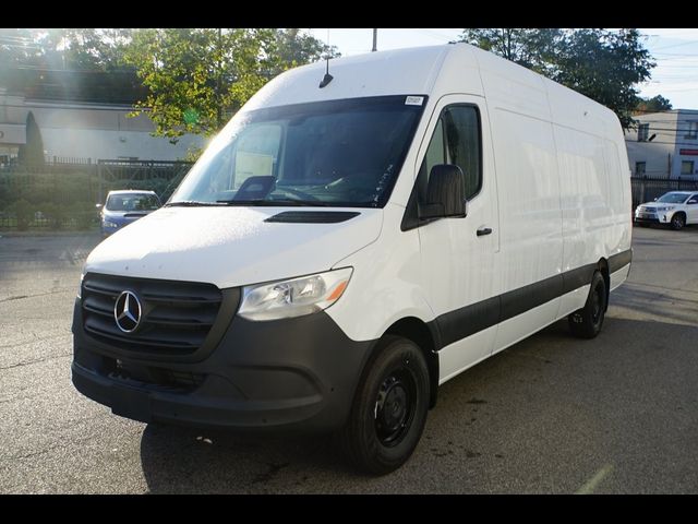 2025 Mercedes-Benz Sprinter Cargo