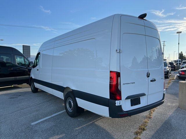 2025 Mercedes-Benz Sprinter Cargo