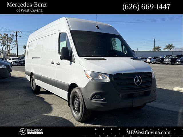 2025 Mercedes-Benz Sprinter Cargo