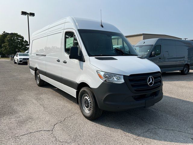 2025 Mercedes-Benz Sprinter Cargo