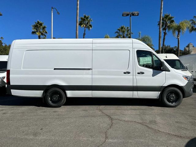 2025 Mercedes-Benz Sprinter Cargo