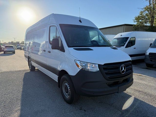 2025 Mercedes-Benz Sprinter Cargo