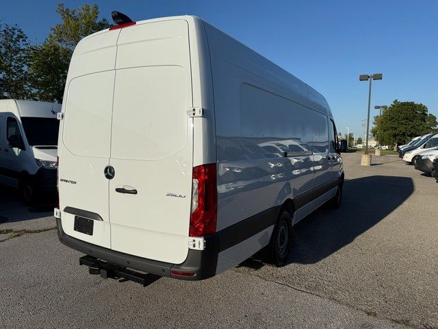 2025 Mercedes-Benz Sprinter Cargo