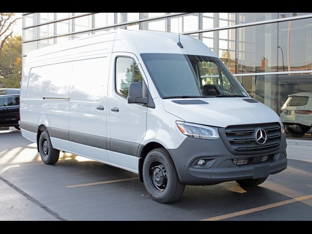 2025 Mercedes-Benz Sprinter Cargo