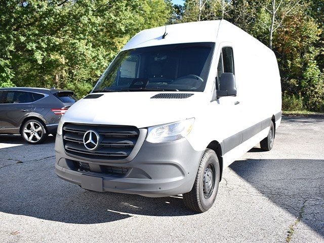 2025 Mercedes-Benz Sprinter Cargo