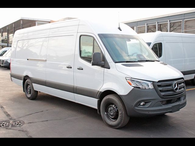 2025 Mercedes-Benz Sprinter Cargo