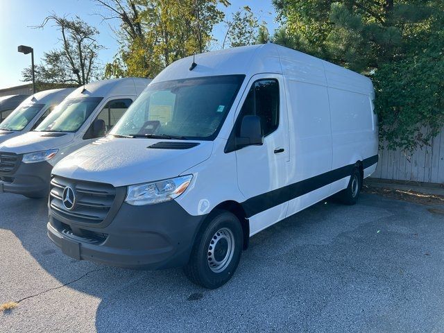 2025 Mercedes-Benz Sprinter Cargo