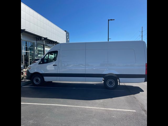 2025 Mercedes-Benz Sprinter Cargo