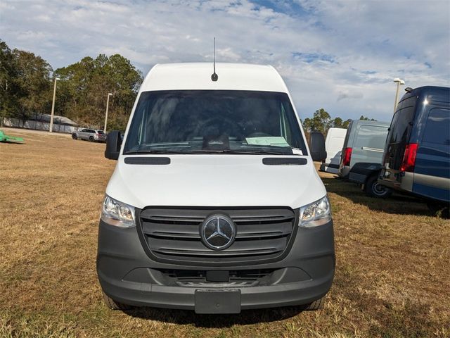 2025 Mercedes-Benz eSprinter Cargo Van Base