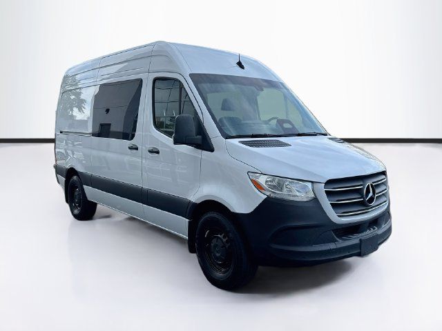 2025 Mercedes-Benz Sprinter Base