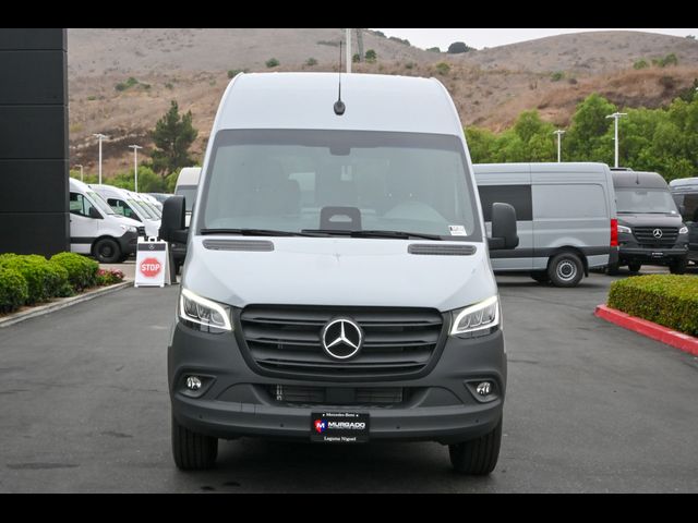 2025 Mercedes-Benz Sprinter Base