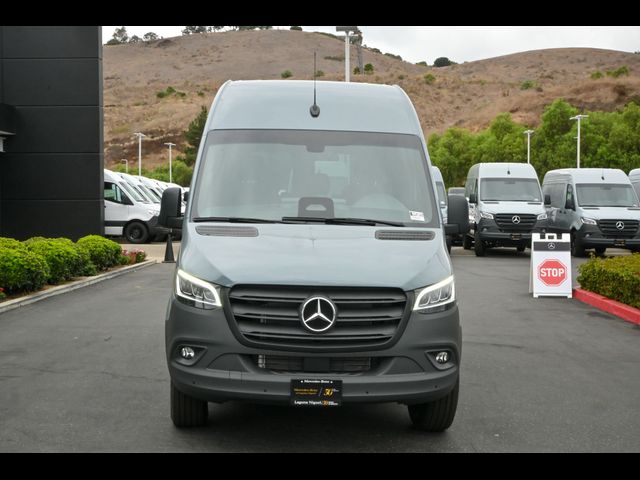 2025 Mercedes-Benz Sprinter Base