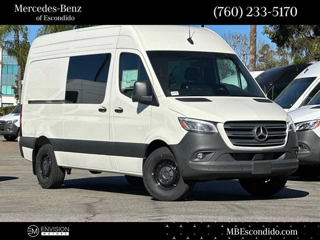 2025 Mercedes-Benz Sprinter Base