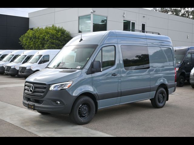 2025 Mercedes-Benz Sprinter Base