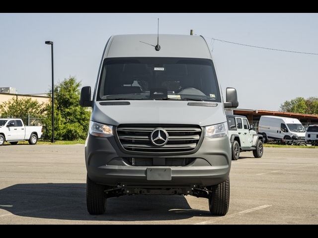 2025 Mercedes-Benz Sprinter Base