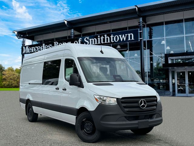 2025 Mercedes-Benz Sprinter Base