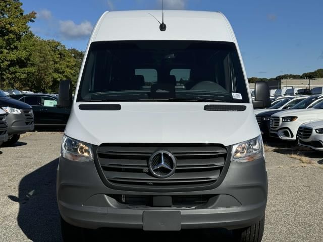 2025 Mercedes-Benz Sprinter Base