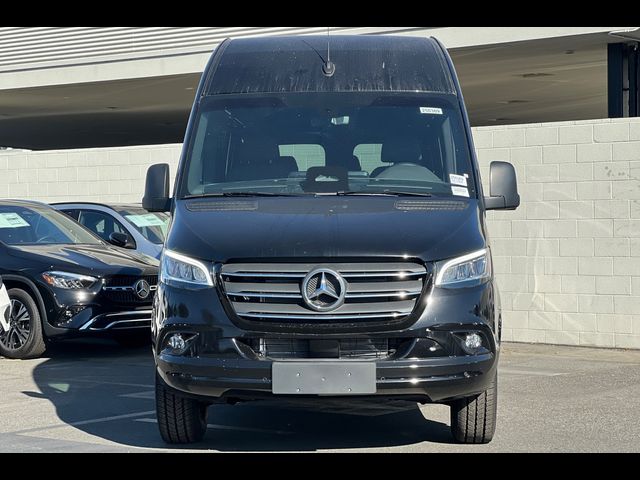 2025 Mercedes-Benz Sprinter Base