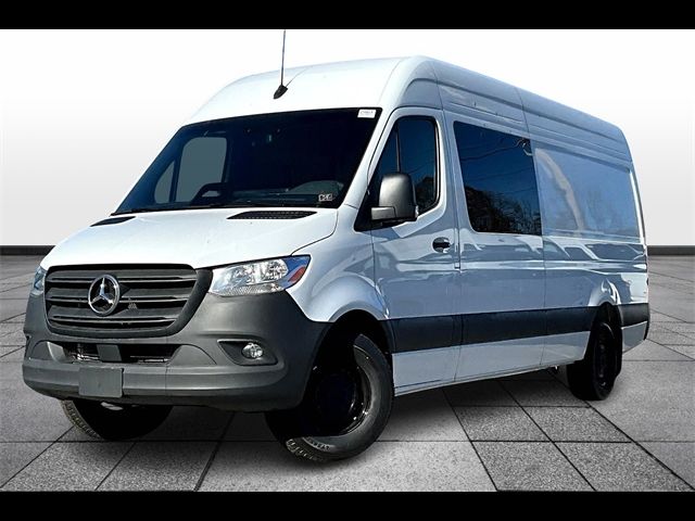 2025 Mercedes-Benz Sprinter Base