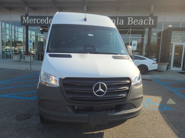 2025 Mercedes-Benz Sprinter Base