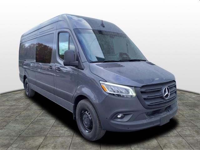 2025 Mercedes-Benz Sprinter Base