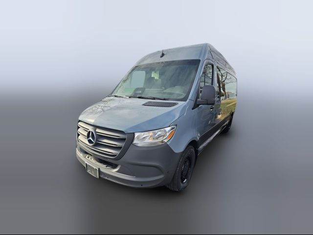 2025 Mercedes-Benz Sprinter Base
