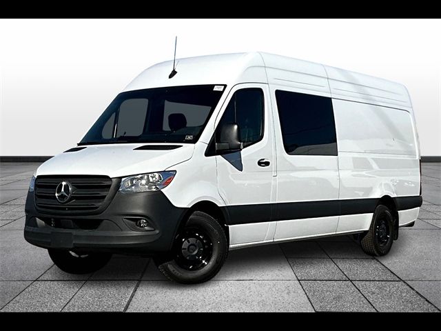 2025 Mercedes-Benz Sprinter Base