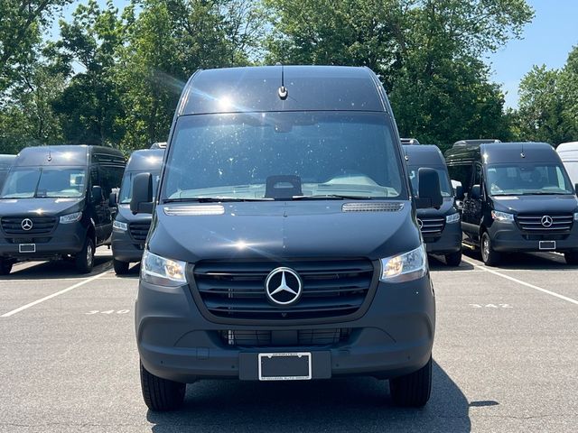 2025 Mercedes-Benz Sprinter Passsenger