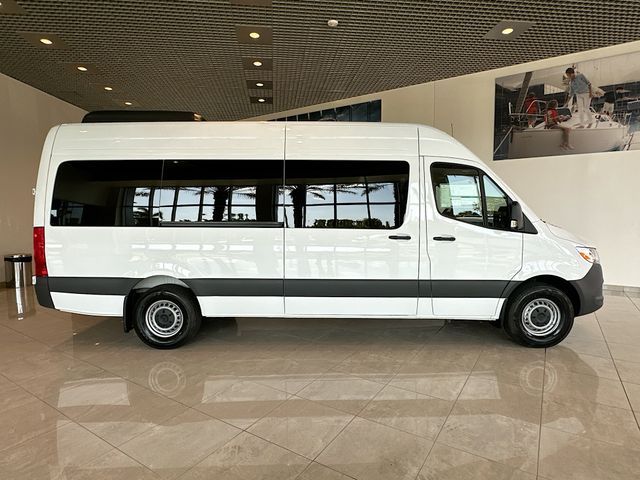 2025 Mercedes-Benz Sprinter Passsenger