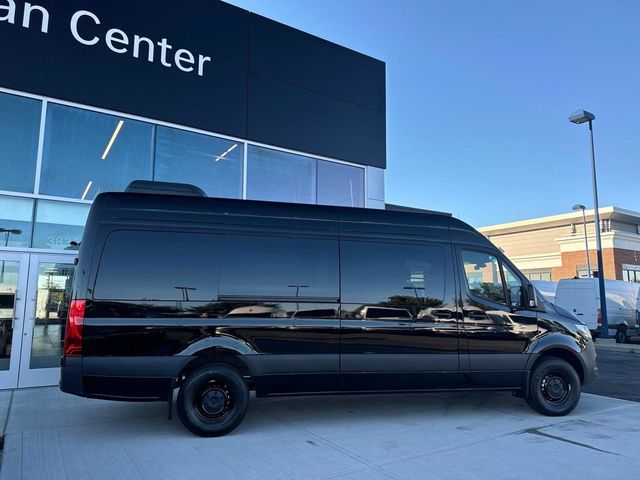 2025 Mercedes-Benz Sprinter 