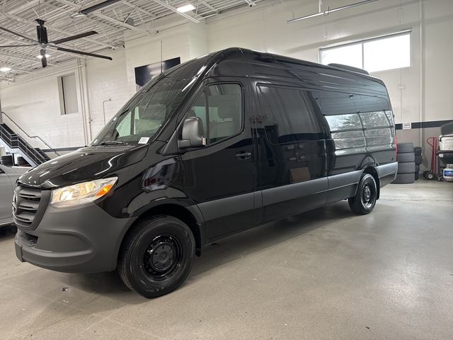 2025 Mercedes-Benz Sprinter 