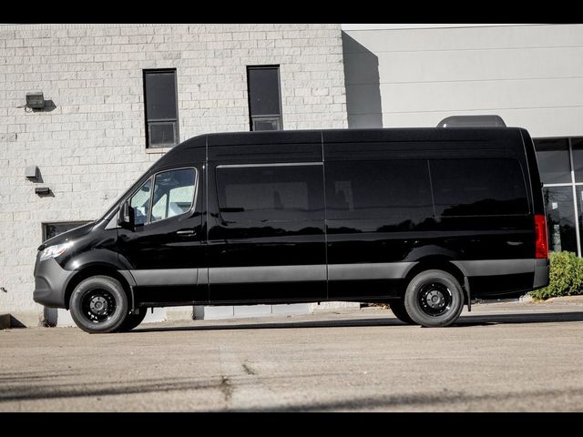 2025 Mercedes-Benz Sprinter 