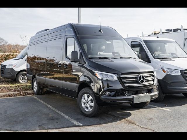 2025 Mercedes-Benz Sprinter Passsenger