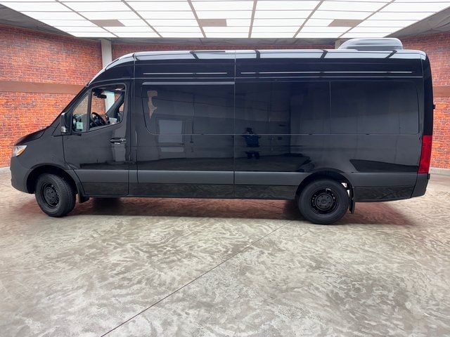 2025 Mercedes-Benz Sprinter Passsenger