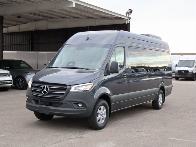 2025 Mercedes-Benz Sprinter 