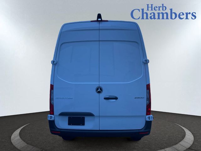 2025 Mercedes-Benz Sprinter Cargo