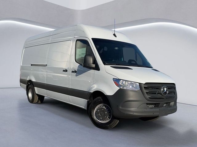 2025 Mercedes-Benz Sprinter Cargo