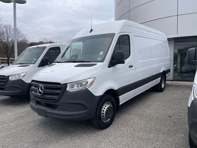 2025 Mercedes-Benz Sprinter Cargo