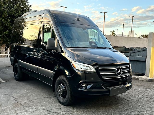 2025 Mercedes-Benz Sprinter Cargo