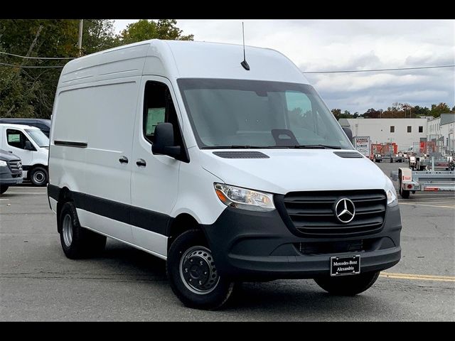 2025 Mercedes-Benz Sprinter Cargo