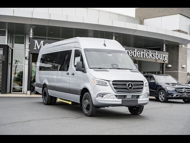 2025 Mercedes-Benz Sprinter Cargo