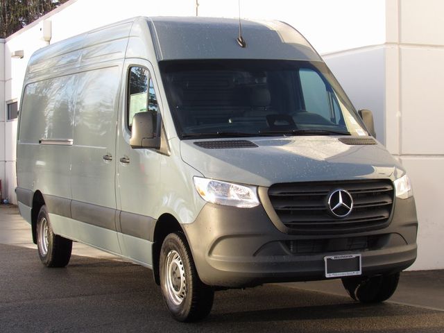 2025 Mercedes-Benz Sprinter Cargo